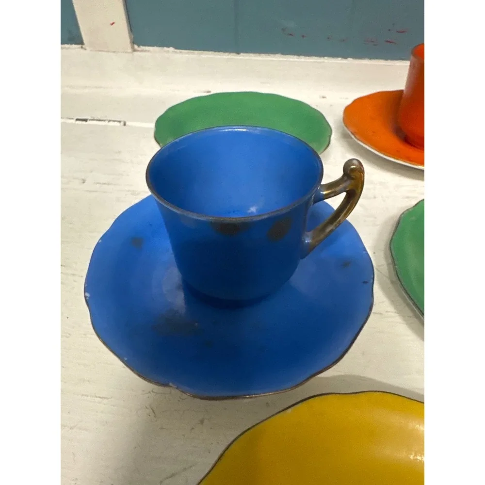 Vtg Gold‎ Castle Demi Tasse (3) Cups and (8) Saucers Set Colorful Made in Japan